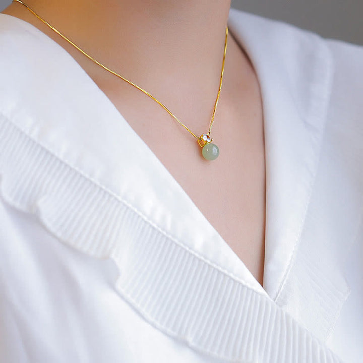 Collana con ciondolo a catena con perline portafortuna in giada Buddha Stones
