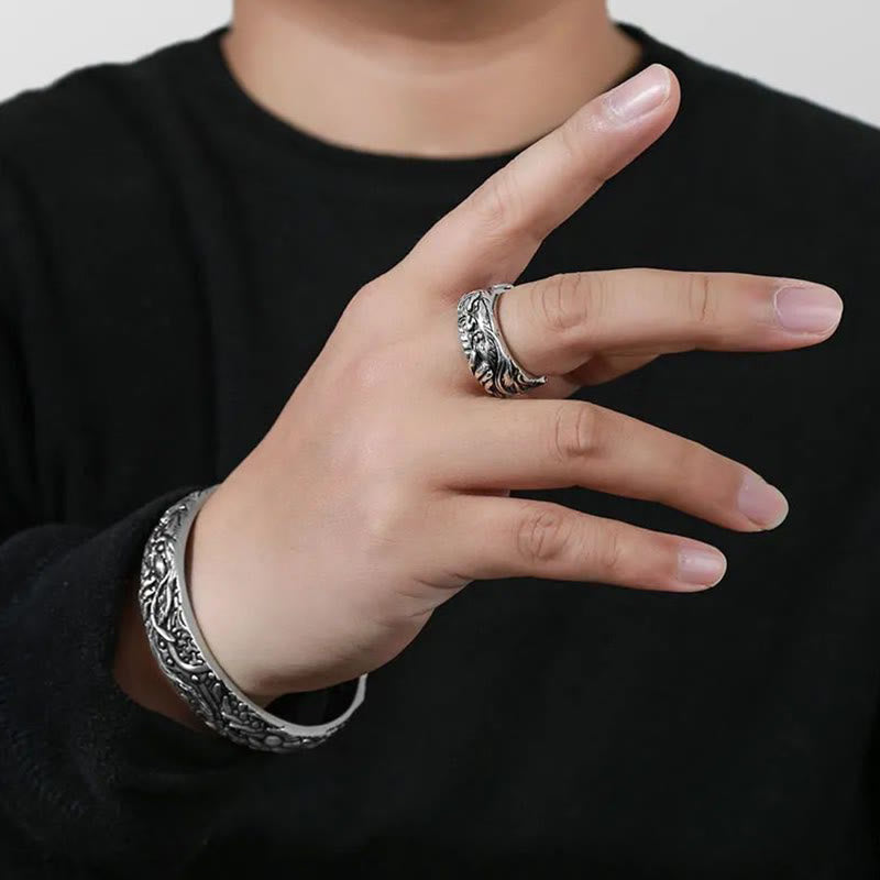 Anello di ricchezza con amuleto di nuvole di buon auspicio Guan Gong