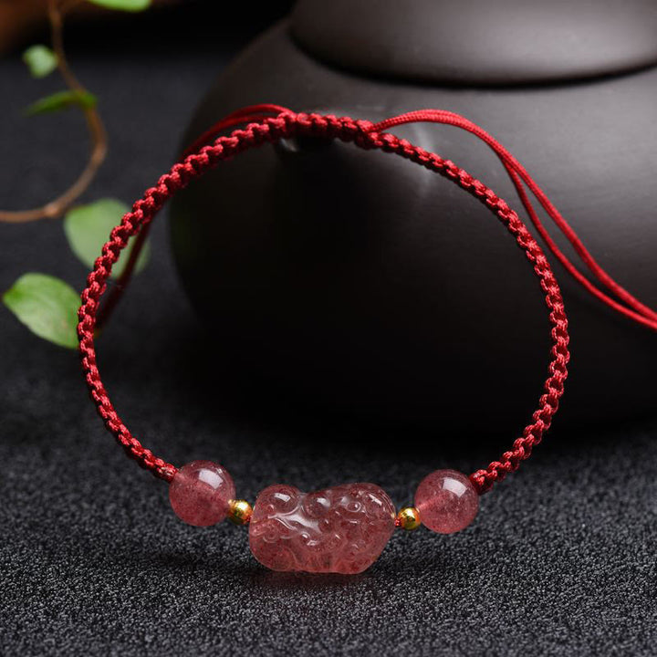 Braccialetto portafortuna rosso con corda PiXiu in quarzo fragola naturale Buddha Stones