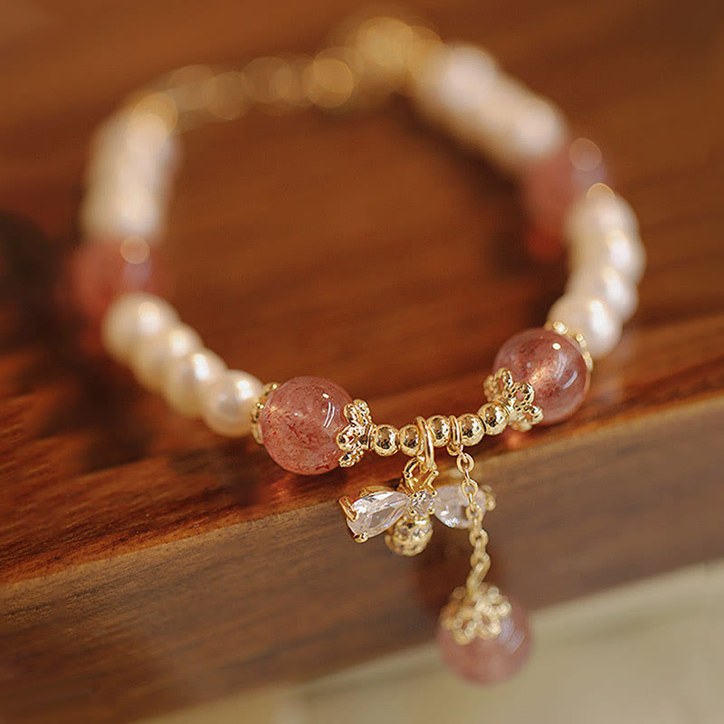 Braccialetto con ciondolo ape carino con perle naturali e quarzo fragola Buddha Stones