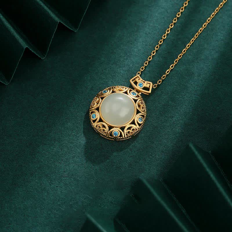 Collana con ciondolo in argento sterling 925, calcedonio verde, giada bianca Hetian Strength
