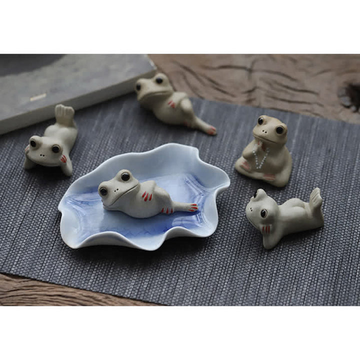 Decorazione statua piccola rana in ceramica in meditazione - image 8