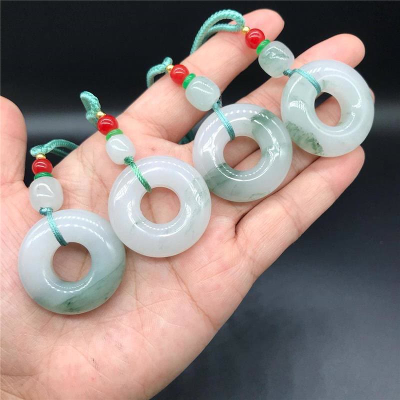 Collana con ciondolo Buddha Stones Natural Jade Peace Buckle Prosperity