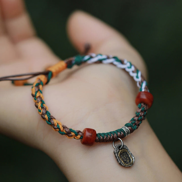 Bracciale intrecciato con protezione in osso di cammello , Buddha Stones 925, con dea della ricchezza, Zakiram