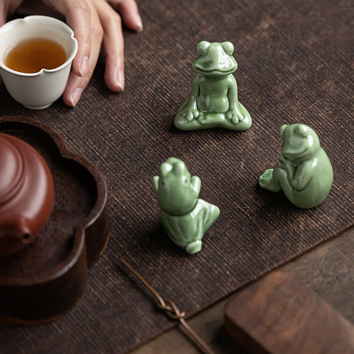 Buddha Stones Mini Piccolo Meditazione Loto Riposo Rana Ceramica Ricchezza Fortuna Casa Tè Animale Domestico Figurina Decorazione