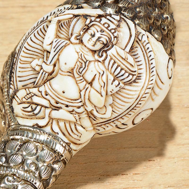 Decorazione positiva della ricchezza della conchiglia del Buddha Shankha incisa a mano tibetana - image 4