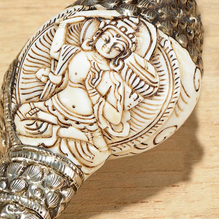 Decorazione positiva della ricchezza della conchiglia del Buddha Shankha incisa a mano tibetana - image 4