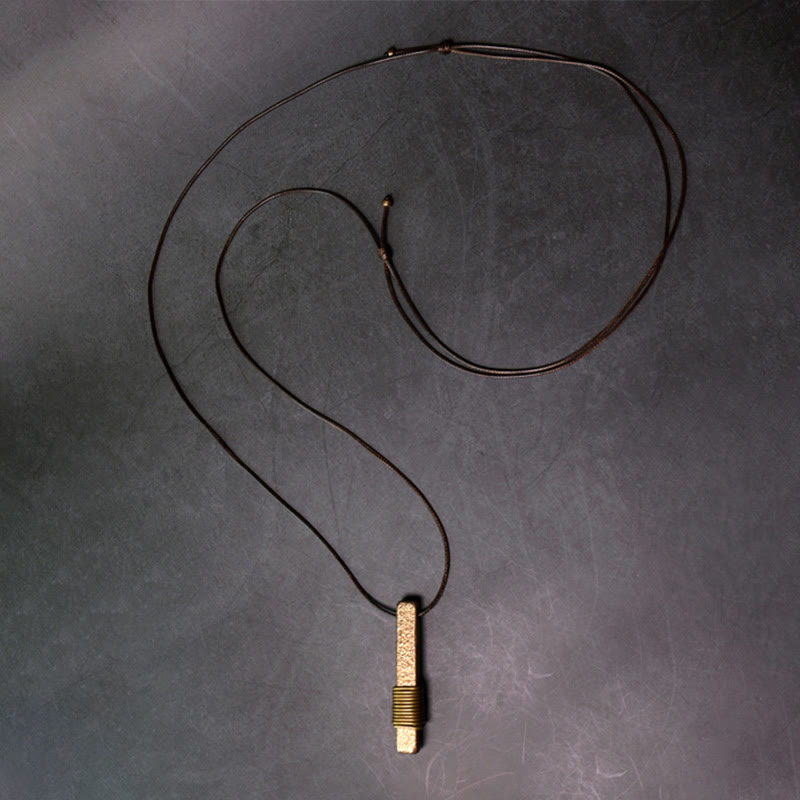 Collana con ciondolo in ottone e rame con design testurizzato vintage, simbolo della ricchezza, Buddha Stones - image 9