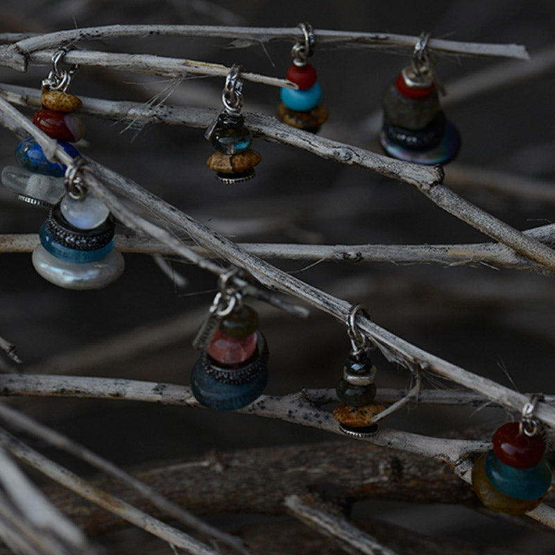 Collana con ciondolo calmante in labradorite con vari cristalli e Buddha Stones Zen Cairn - image 9