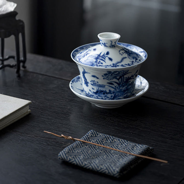 Buddha Stones Blu e Bianco Porcellana Loto Koi Pesce Danza del Leone Anguria Ceramica Gaiwan Sancai Tazza da Tè Kung Fu Tazza da Tè e Piattino con Coperchio 300ml