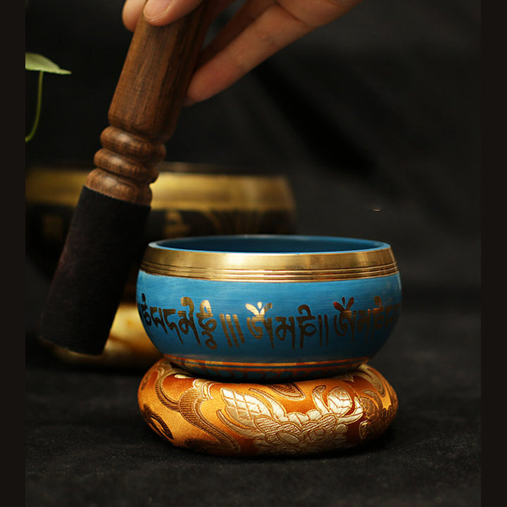 Buddha Stones Ciotola tibetana per la meditazione, realizzata a mano per la guarigione e la consapevolezza, set di ciotole tibetane per il supporto e la protezione - Blu - 3,74 pollici (9,5 CM) - image 4