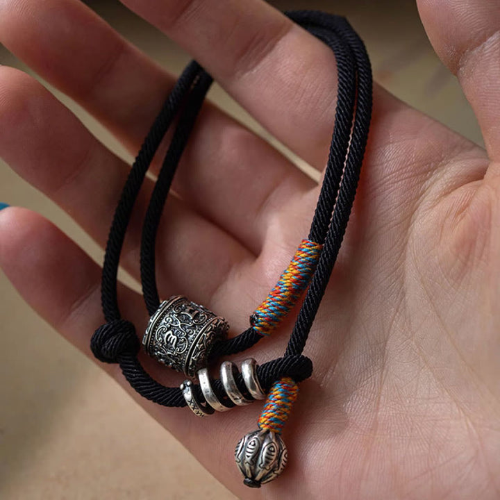 Braccialetto a doppio giro con amuleto intagliato in Buddha Stones tibetano Om Mani Padme Hum