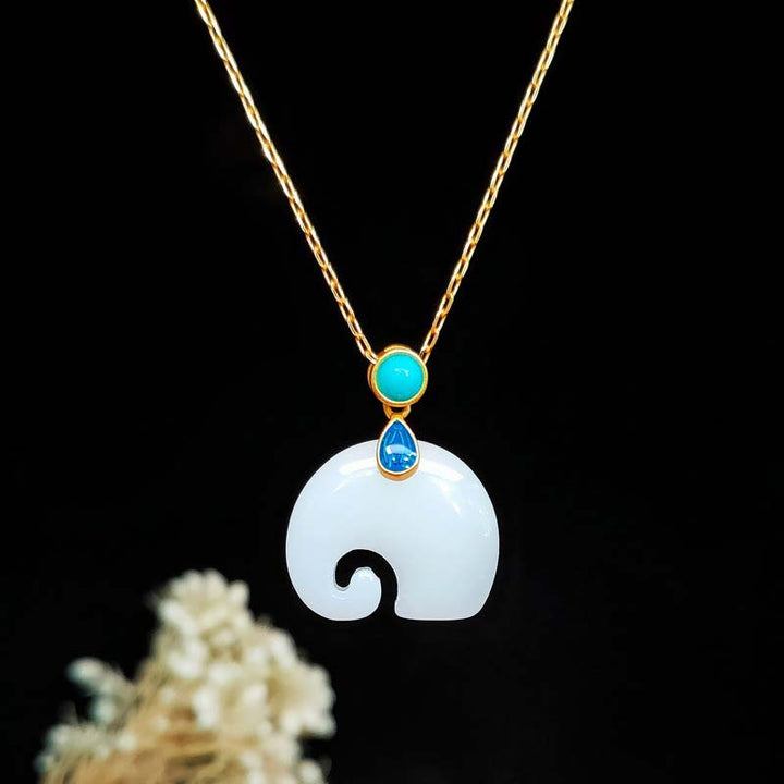 Collana con ciondolo portafortuna in giada bianca con Buddha Stones e elefante