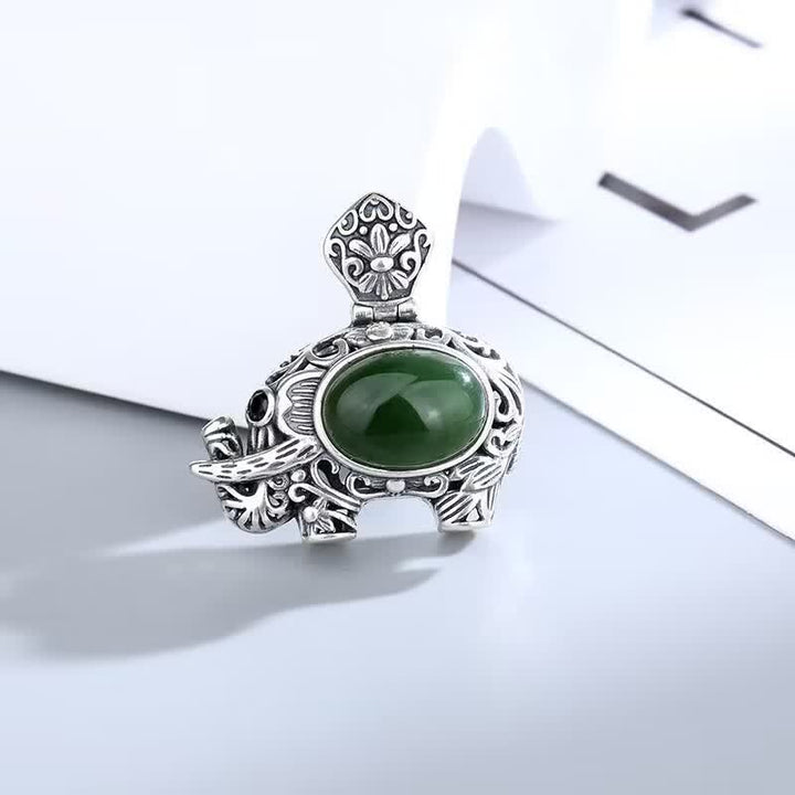Collana con ciondolo di elefante di successo in argento sterling 925 Hetian Cyan Jade