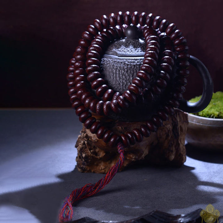 Buddha Stones Tibet naturale 108 Mala Beads Purple Bodhi Seed Bracciale della ricchezza