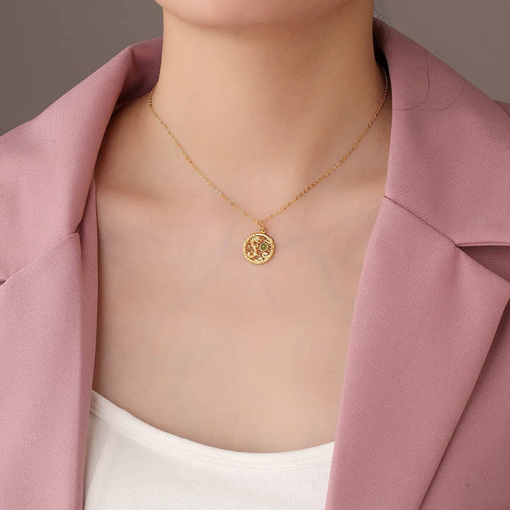 Buddha Stones con ciondolo in giada Hetian intarsiata con nuvole di buon auspicio, in argento sterling 925, anno del drago