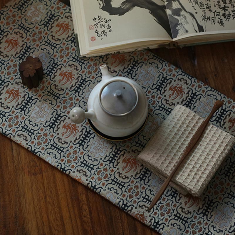 Elegante sottobicchiere per tazza da tè con motivo broccato floreale