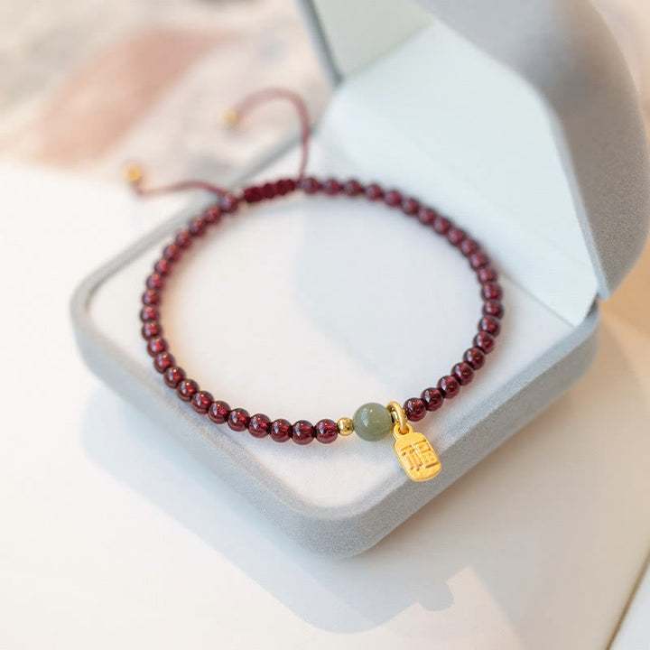 Braccialetto con ciondolo curativo in pietra naturale di quarzo Buddha Stones , granato, giada, fortuna e carattere Fu