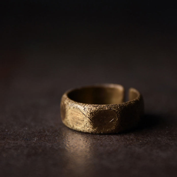 Anello di ricchezza tibetano in ottone e rame satinato dal design semplice