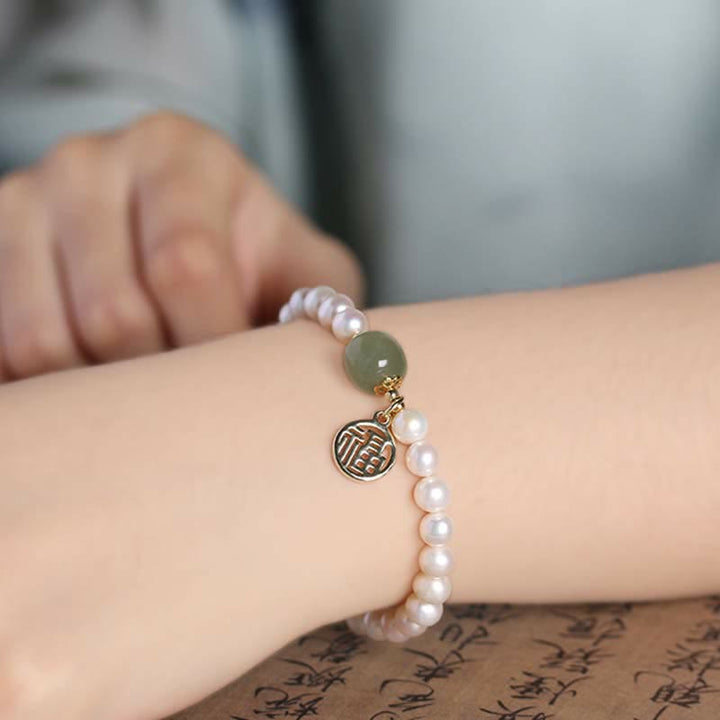 Braccialetto di perle di guarigione della felicità in giada Hetian con perle naturali Buddha Stones