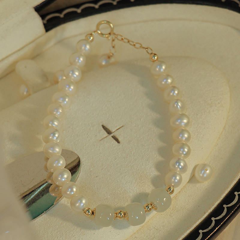 Braccialetto a catena con perle di sincerità in giada bianca e giada ciano di Hetian, placcato in oro 14K