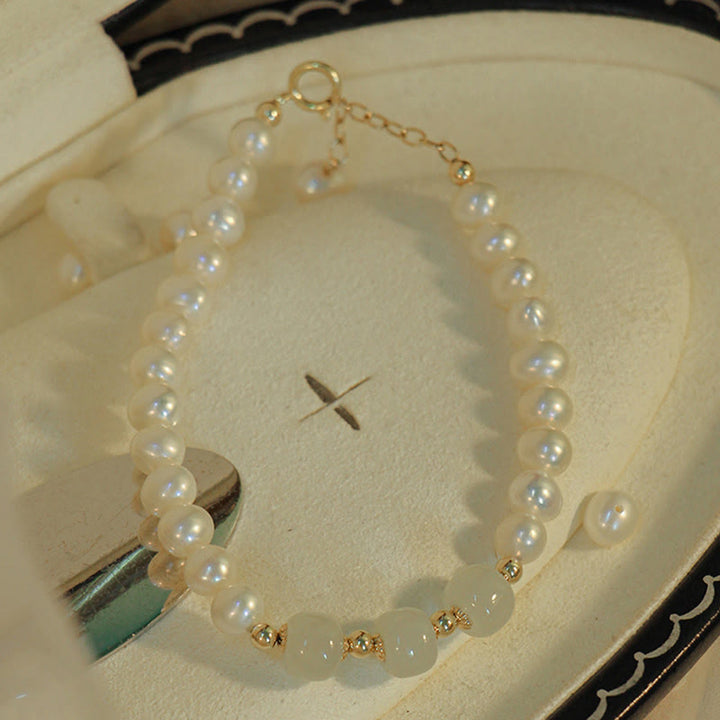 Braccialetto a catena con perle di sincerità in giada bianca e giada ciano di Hetian, placcato in oro 14K