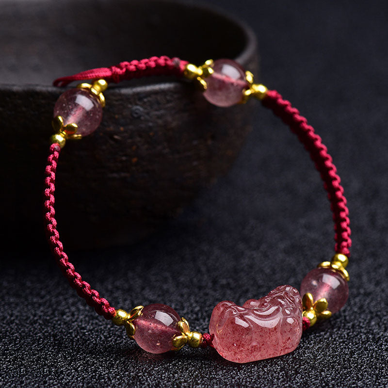 Braccialetto portafortuna rosso con corda e ciondolo Pixiu in cristallo di fragola naturale Buddha Stones