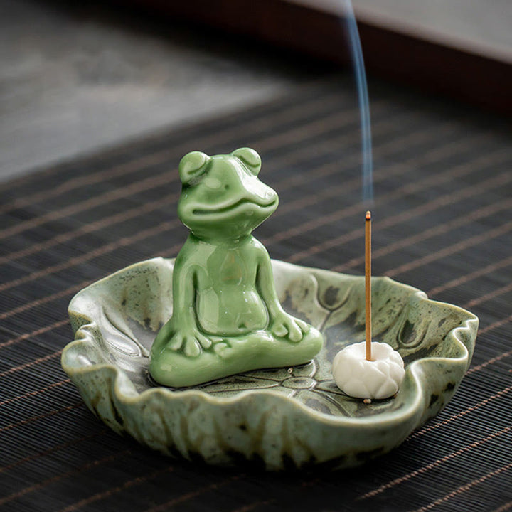 Buddha Stones Foglia Meditazione Rana Modello Guarigione Ceramica Bruciatore Incenso Decorazione