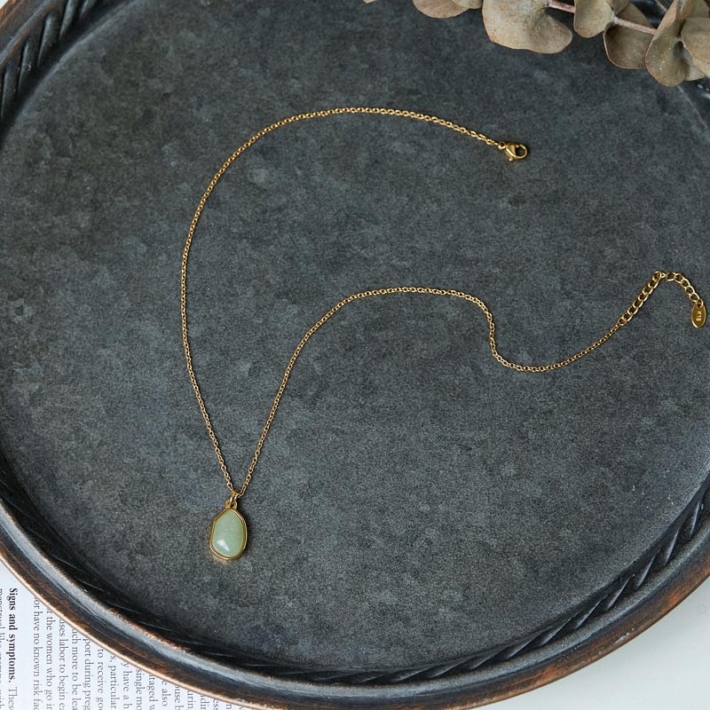 Collana con ciondolo di benedizione in quarzo rosa, ametista, avventurina verde naturale Buddha Stones
