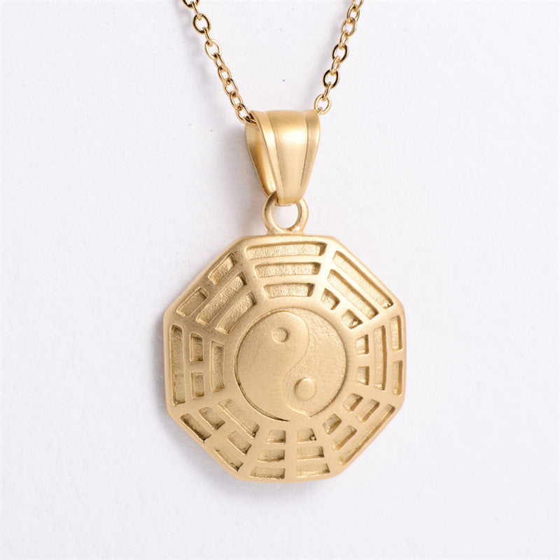 Collana con ciondolo a catena in acciaio al titanio e bilancia Bagua Yin Yang - image 3