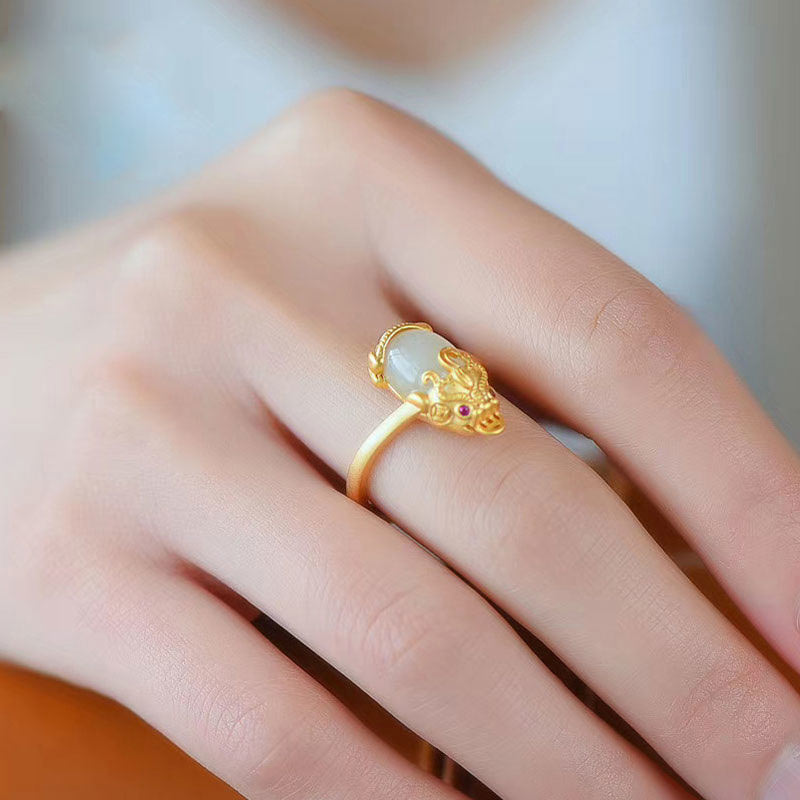 Anello di ricchezza in giada Pixiu placcato oro 18k Buddha Stones