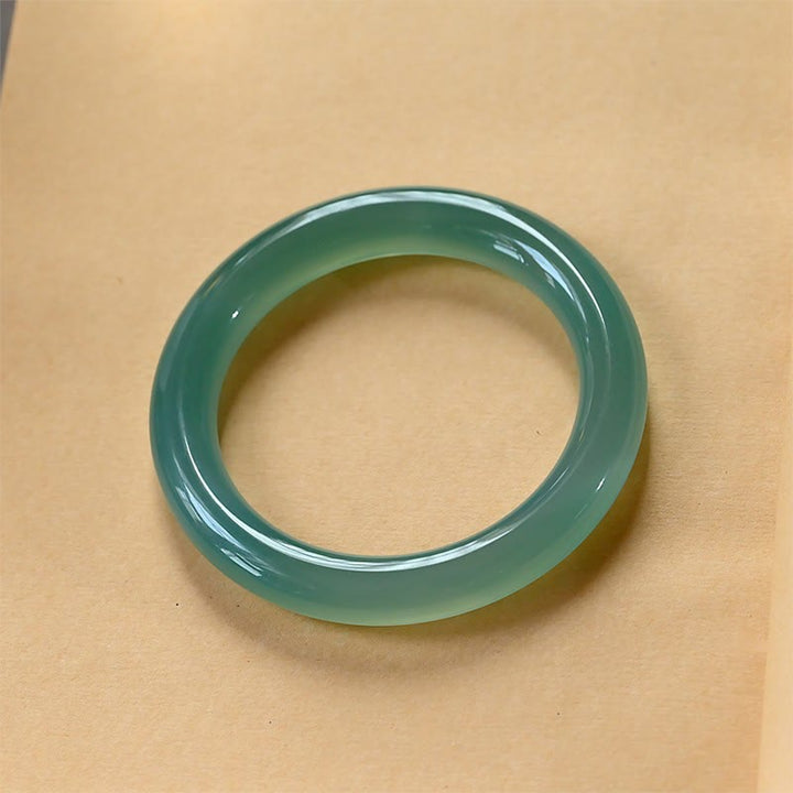 Bracciale rigido Buddha Stones in calcedonio verde naturale Strength