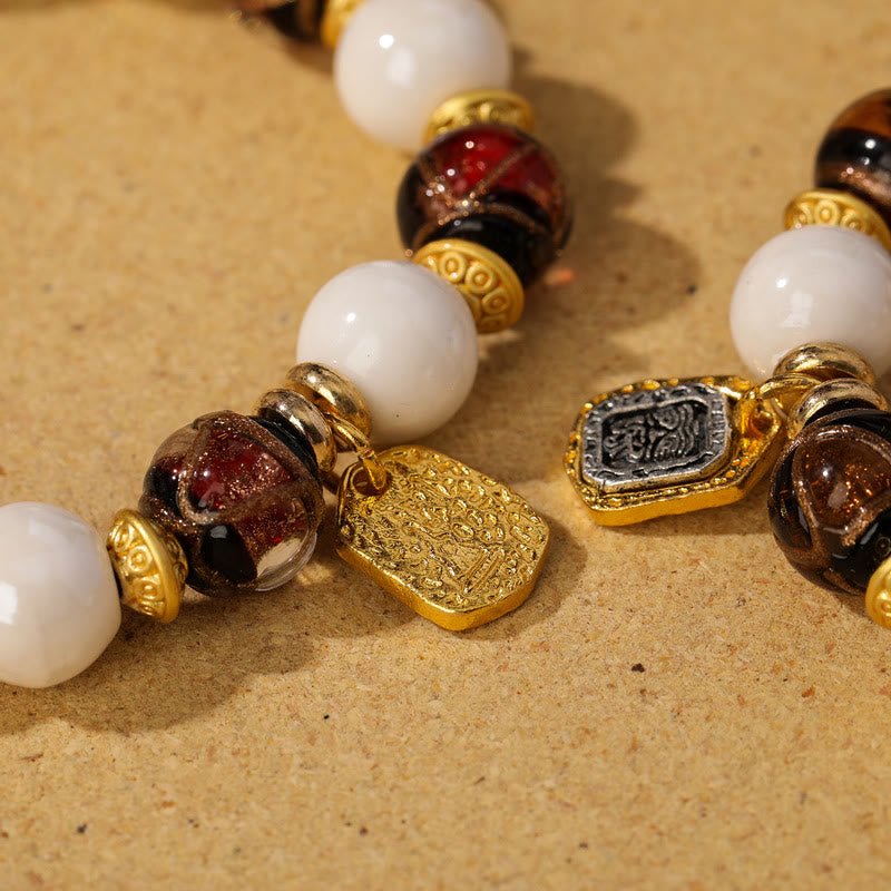 Buddha Stones Tibetano Zakiram Dea della Ricchezza Ciondolo Liuli Vetro Incenso Cenere Perline di Porcellana Braccialetto di Protezione