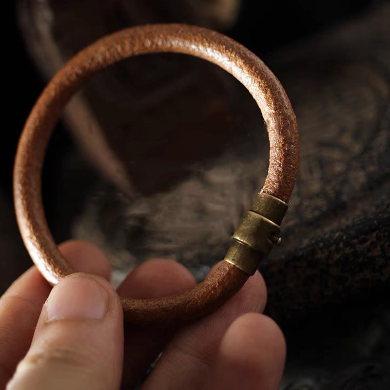 Braccialetto con fibbia magnetica in rame e pelle retrò Buddha Stones Luck Healing