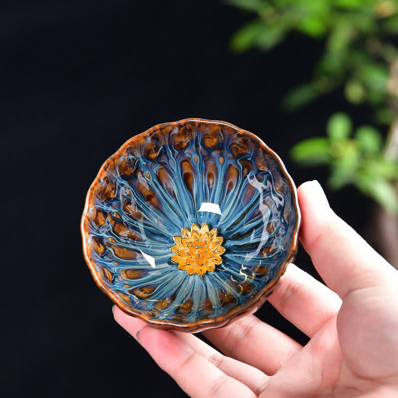 Buddha Stones Lotus Pavone Drago Fenice Koi Pesce Tazza da tè in ceramica Tazze da tè intarsiate 120ml - Oro - Loto - image 0