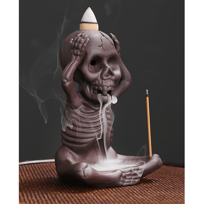 Buddha Stones Piccolo teschio Fantasma Argilla viola Fontana di fumo a riflusso Bruciatore di incenso della pace Decorazione