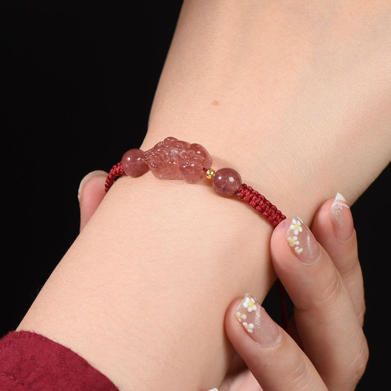 Braccialetto portafortuna rosso con corda PiXiu in quarzo fragola naturale Buddha Stones