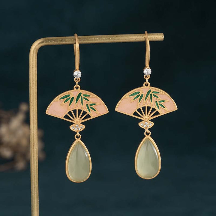 Orecchini pendenti con motivo a ventaglio in avventurina verde naturale Buddha Stones
