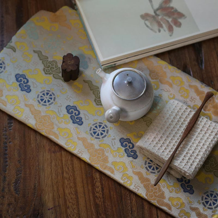 Elegante sottobicchiere per tazza da tè con motivo broccato floreale