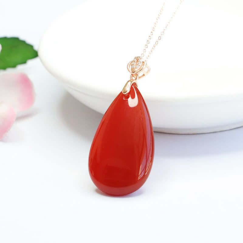 Collana con ciondolo in argento sterling 925 con goccia d'acqua e agata rossa Confidence