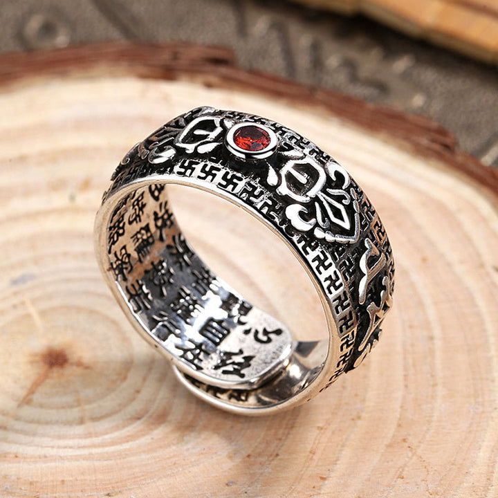 Anello di ricchezza in rame e rubino tibetano