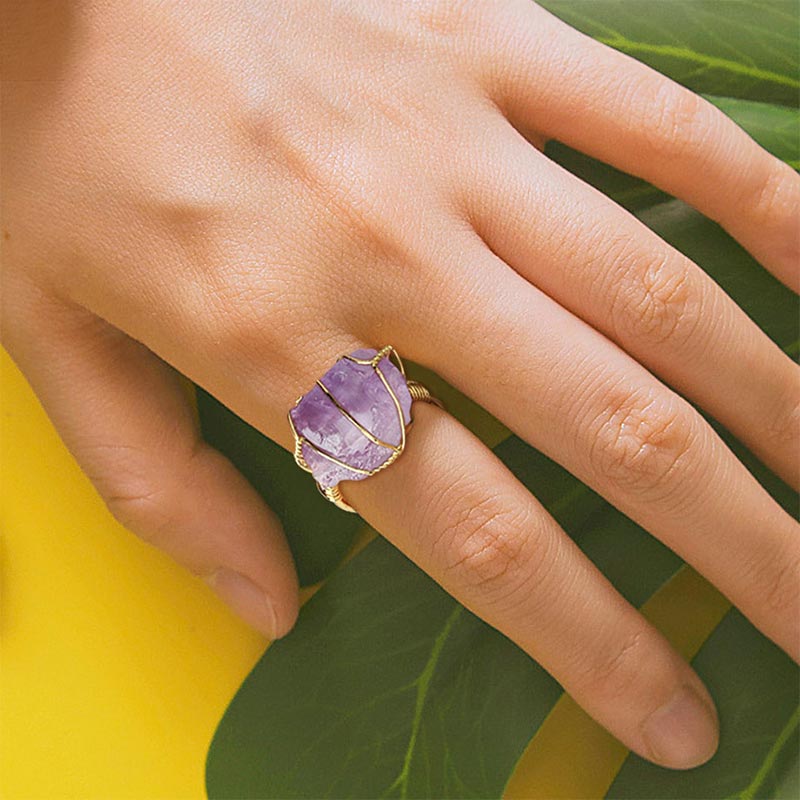 Anello regolabile con pietra preziosa naturale in cristallo di ametista Buddha Stones