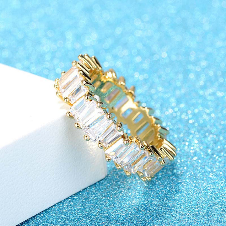 Anello di ricchezza in rame con motivo semplice