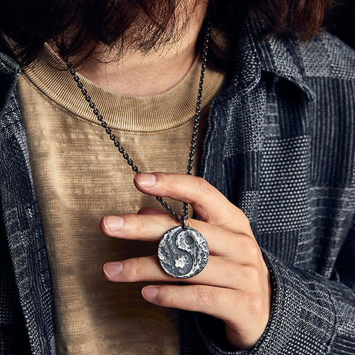 Buddha Stones 990 Sterling Silver Yin Yang Hammer Texture Collana con ciondolo Armonia - image 4