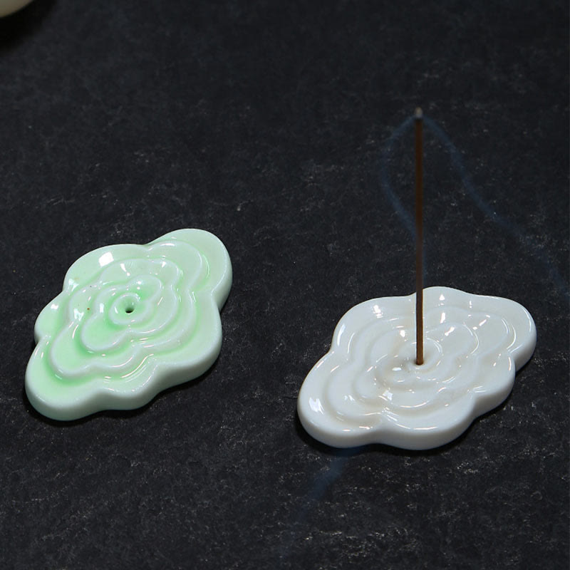 Buddha Stones Mini Nuvole di Buon Auspicio Design Bastoncino di Guarigione Ceramica Piccolo Bruciatore di Incenso Decorazione