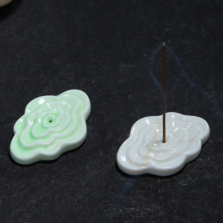 Buddha Stones Mini Nuvole di Buon Auspicio Design Bastoncino di Guarigione Ceramica Piccolo Bruciatore di Incenso Decorazione